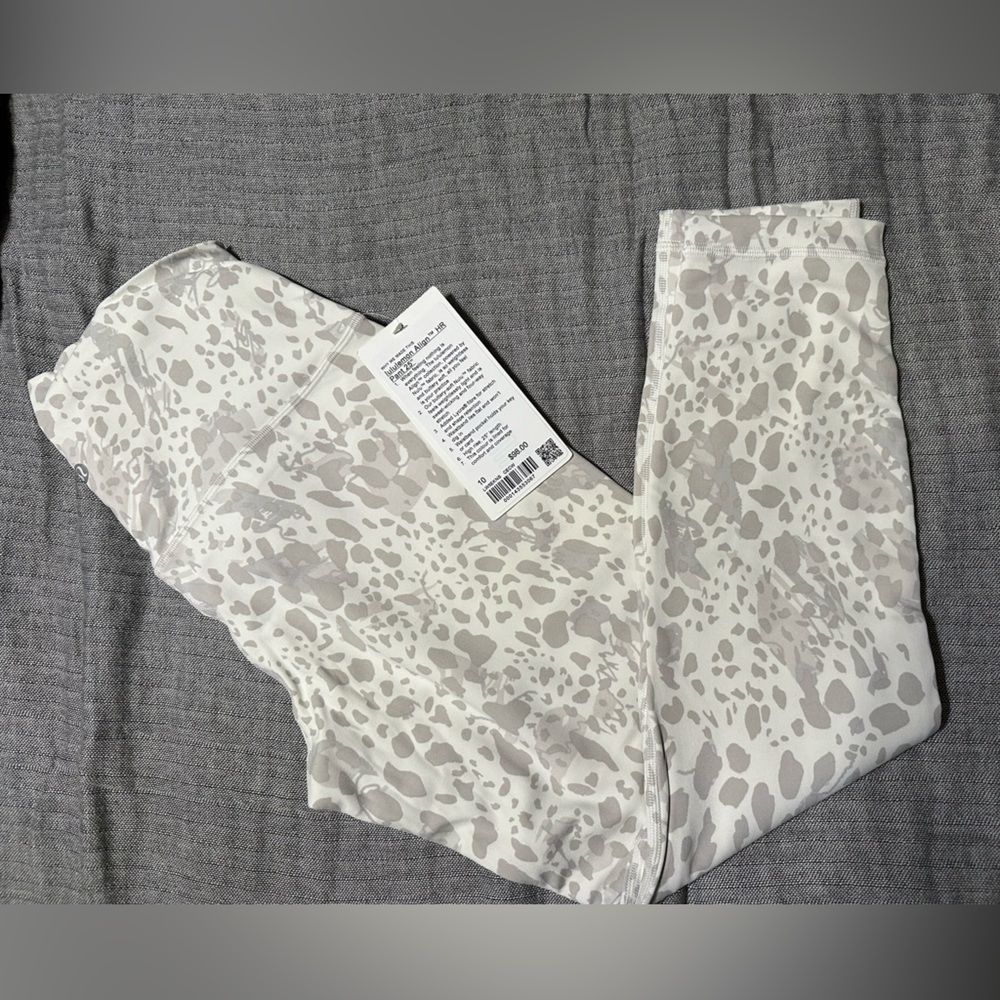 NWT Lululemon 25” Align HR Legging